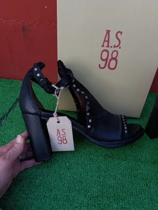 Sandalias A.S.98 Mujer T.41 Negras Tachuelas