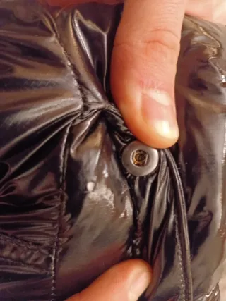 Plumas Moncler Negro Brillante