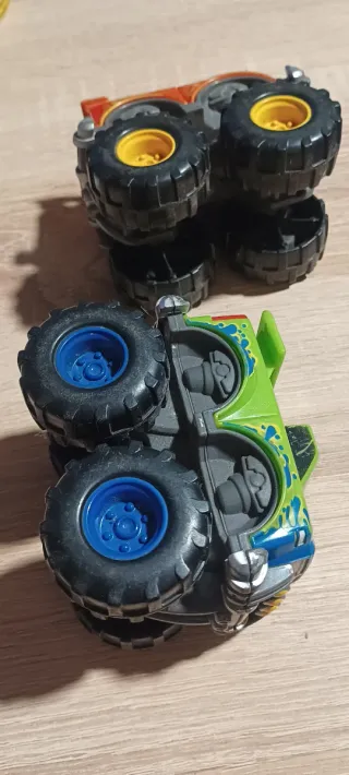 2 Camiones Monster Truck Mega Bloks