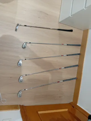 Palos de Golf Wilson Staff