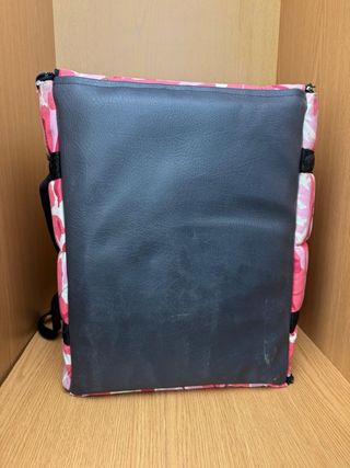 Transportín blando camuflaje rosa.