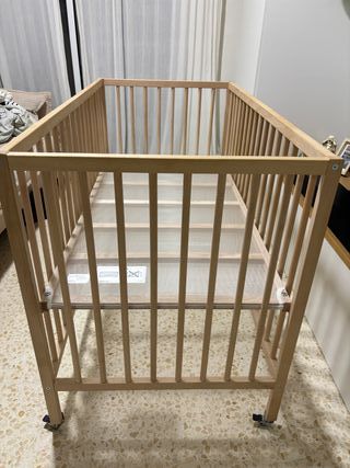 Cuna Madera IKEA 120x60 con Ruedas