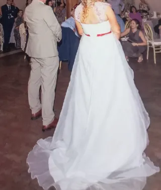 Vestido de Novia Talla 42 blanco y granate