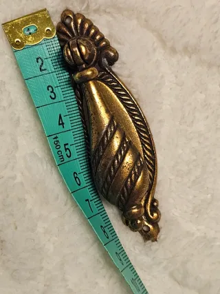 Par de tiradores antiguos latón