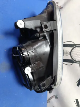 Faro Delantero Derecho VW Golf MK4