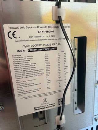 Estufa Pellet Palazetti Jackie Idro 25,3Kw