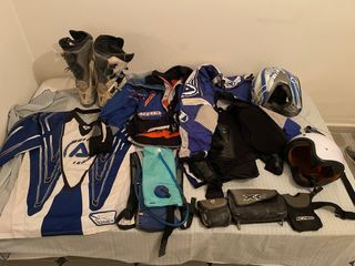 Equipación completa moto/quad marca acerbis