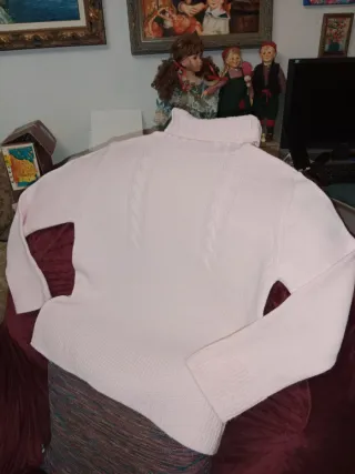 Jersey rosa pálido cuello alto talla L