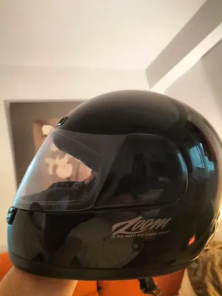 Casco de moto negro Zoom Marca NZI