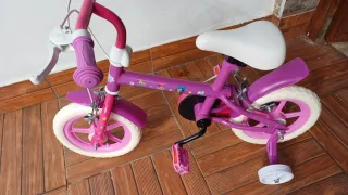 Bicicleta Shimmer and Shine Morada