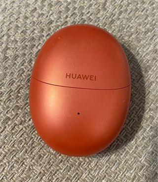 Huawei Freebuds 5 Coral
