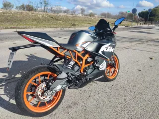 KTM RC 125 - Buen estado, garaje, ITV dic27