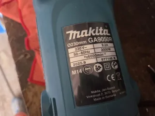 Radial Makita 9050R seminueva