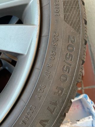 Llantas con Nuematicos 205/50R17 No negociable
