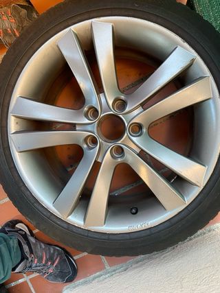 Llantas con Nuematicos 205/50R17 No negociable