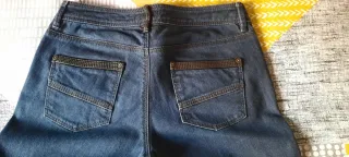 Pantalones vaqueros azules