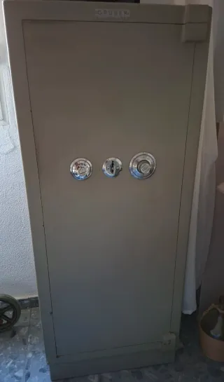 Caja Fuerte GRUBER Mueble
