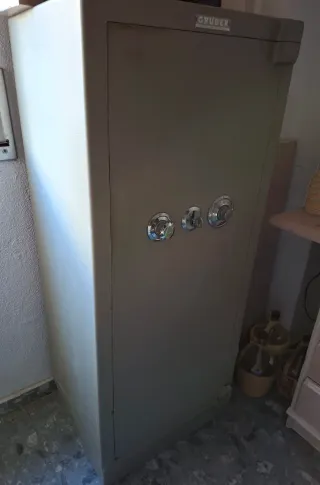 Caja Fuerte GRUBER Mueble