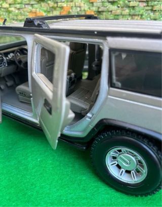 Hummer H2 Maisto – Escala 1:18