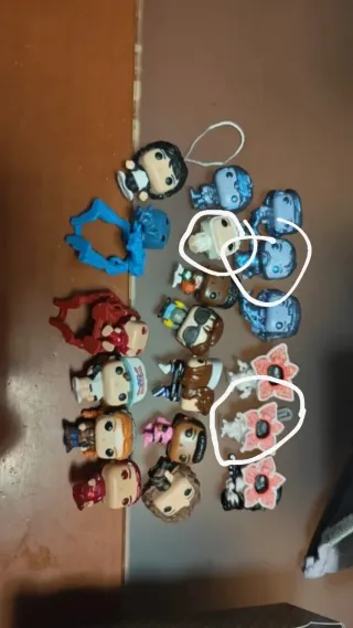 Funko Pop Hopper y Demogorgon