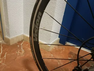 Bicicleta de carretera BH G6