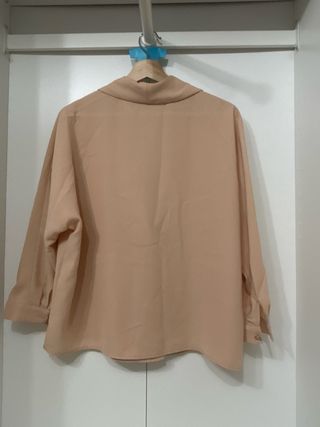 Blusa Zara Beige