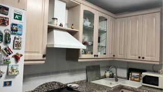 Muebles de cocina y electrodomésticos.