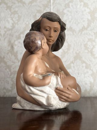 Figura Madre e Hijo NAO LLADRO
