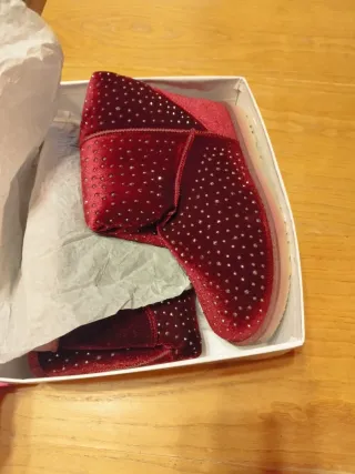 Stivali invernali donna bordeaux con strass