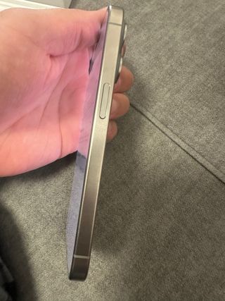 iPhone 15 Pro 256GB Titanio