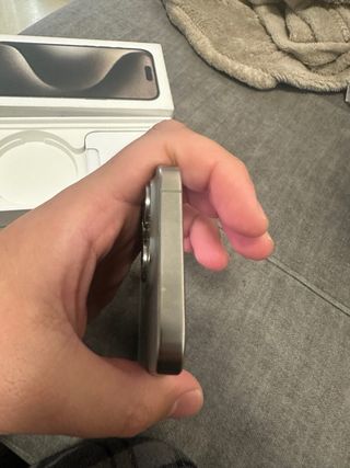 iPhone 15 Pro 256GB Titanio