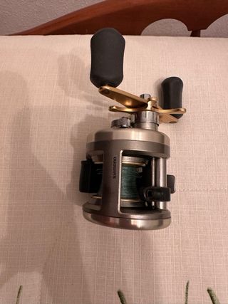 Carrete y caña de casting.