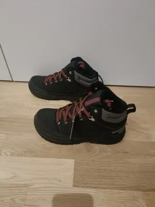 Botas montaña Quechua Talla 39