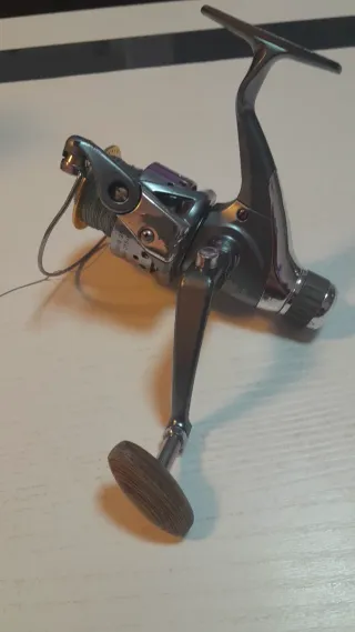 Carrete de pesca GEOLOGIC