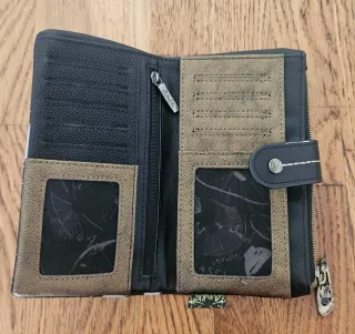 Cartera Anekke Negra con Diseño Abstracto