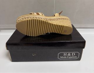 Sandalias cuña H&D Moda Española beige/marrón