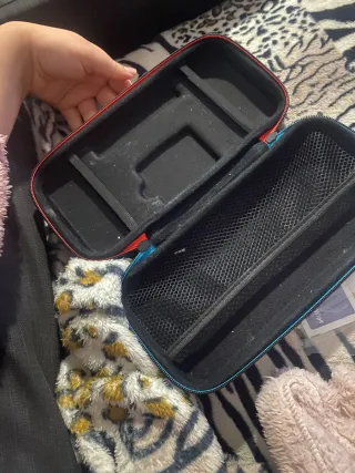 Funda y protector Nintendo Switch