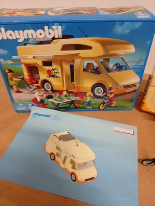 Autocaravana Playmobil 3647 con accesorios