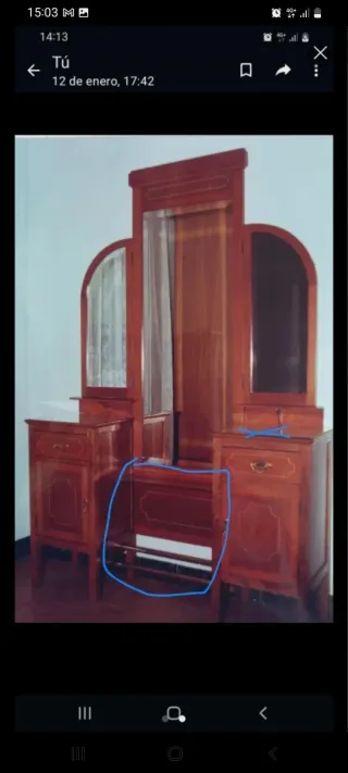 Mesita vintage de madera