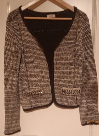 Chaqueta Tweed Corta Tipo Chanel