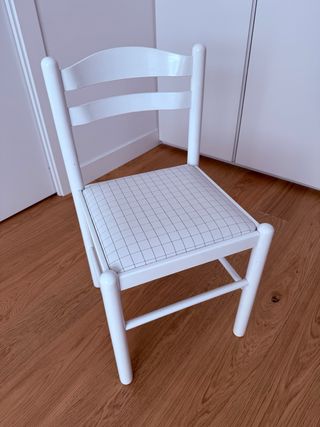 Silla Cancio madera y acrílico