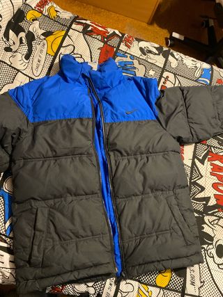 Chaqueta Nike Azul y Negra