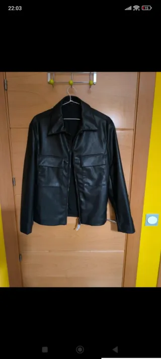 Cazadora Polipiel Zara Negra