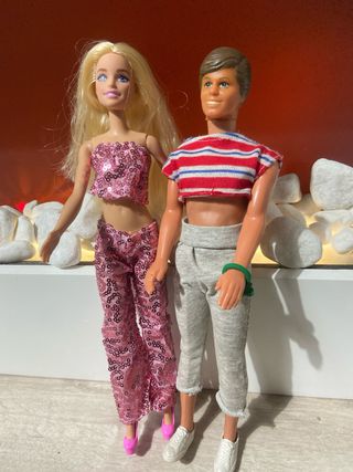 Vestido y zapatos Barbie rosa lentejuelas