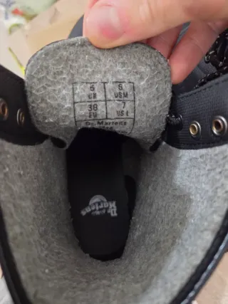 Stivali Dr. Martens neri