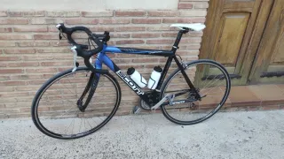 Bicicleta de carretera Scott