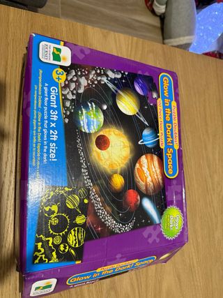 Puzzle Gigante Espacio Glow in the Dark 100 Piezas