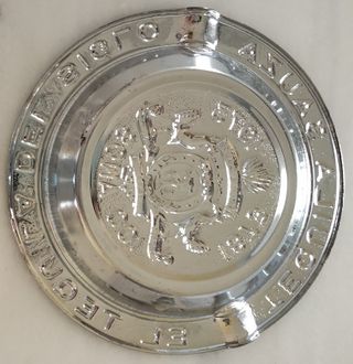 Ceniceros Publicitarios de metal MASSÓ y SAUZA