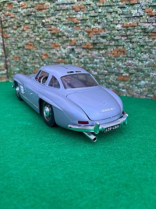 Mercedes-Benz 300 SL Roadster – 1954 – Escala 1:18