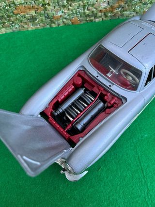 Mercedes-Benz 300 SL Roadster – 1954 – Escala 1:18